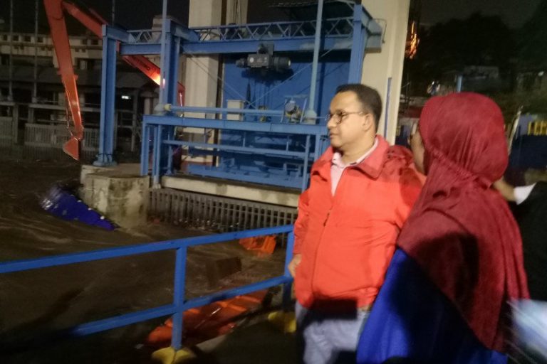 Menteri PPPA Puji Penanganan Banjir Jakarta, Aa Gym: Beruntungnya Gubernur DKI