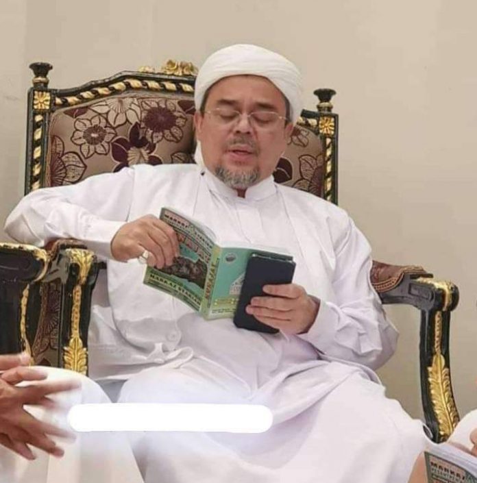 Imam Besar FP Habib Rizieq Shihab. foto: dok WA Group