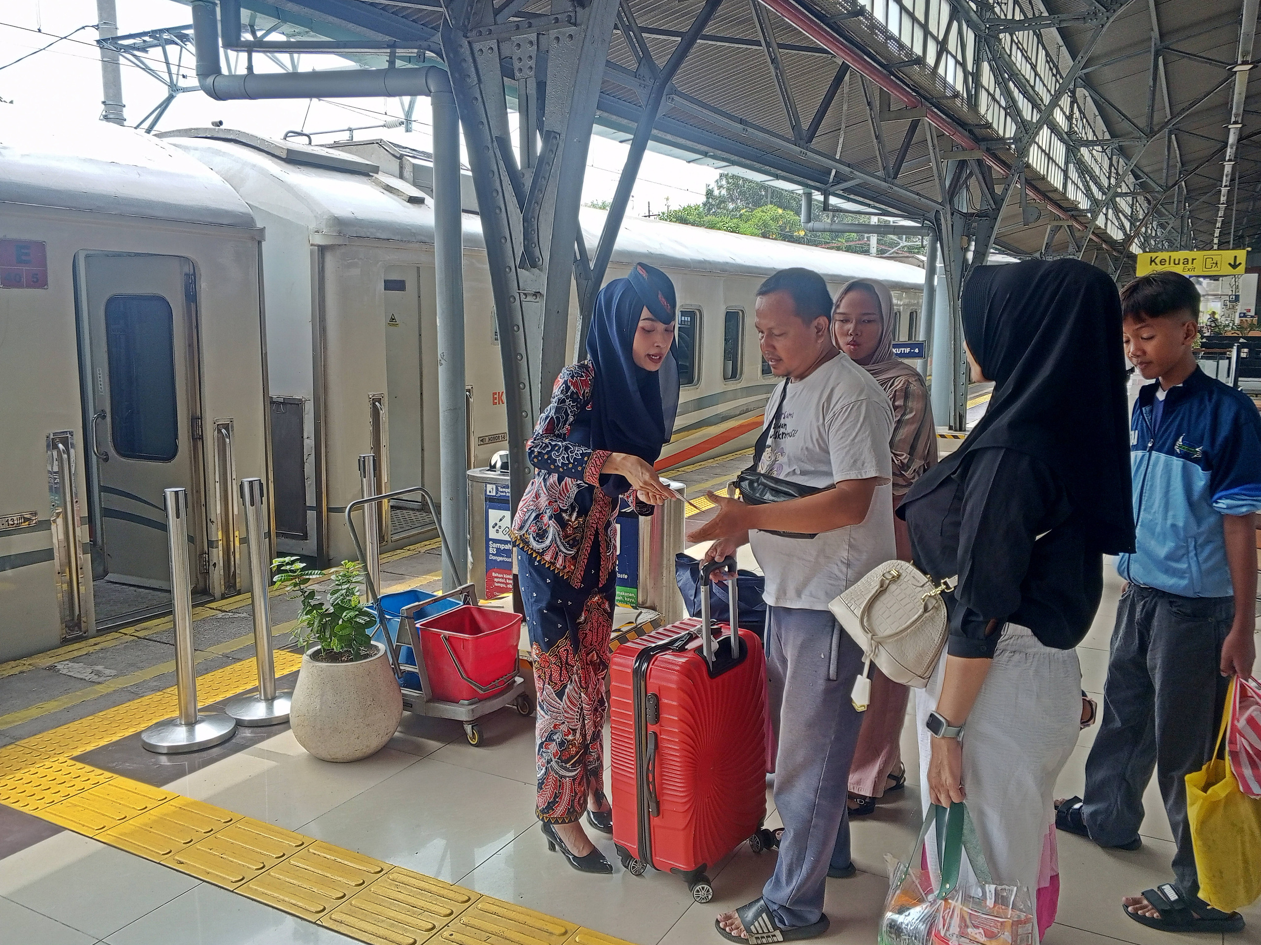 WhatsApp Image 2025-06-02 at 09.06.18