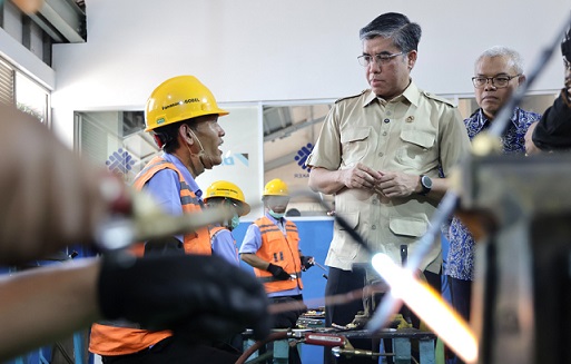Menaker Yassierli Minta Peserta Pelatihan Vokasi Nasional Bangun Portofolio Bukan Sekadar Sertifikat